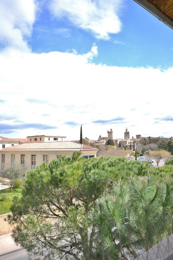 Appartement Dans Residence Avec Piscine Et Parking Uzès Eksteriør bilde